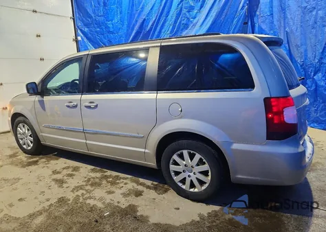 2014 Chrysler Town & Country Touring z USA, uszkodzony, nr VIN 2C4RC1BG1ER256241